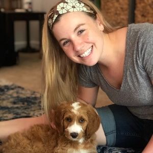 Meet your Posher, Leah